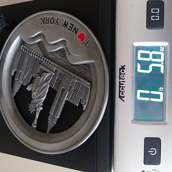 New York Souvenir Decorative Metal Plate - Picture 15 of 15